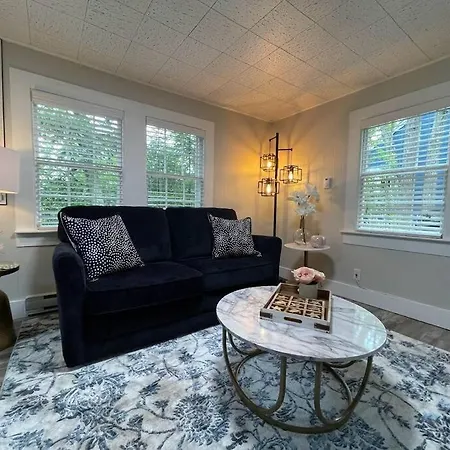 Spacious 1 Bedroom Close To Everything 4 Edgecomb Extérieur photo
