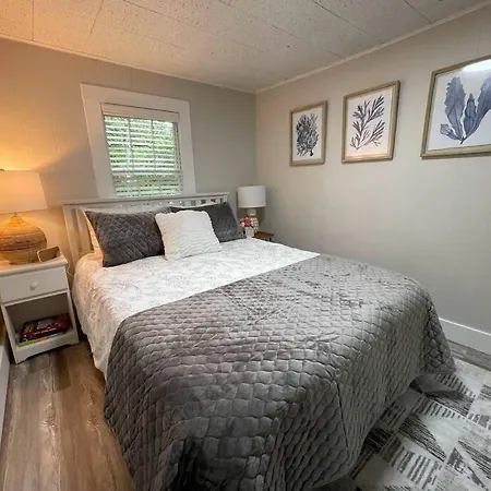 Spacious 1 Bedroom Close To Everything 4 Edgecomb Extérieur photo